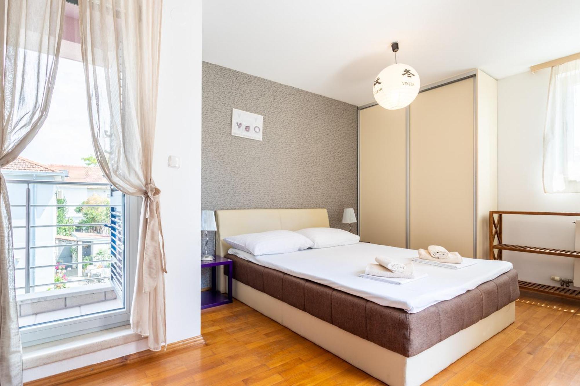 Villa Violeta With The Sea View, 3 Min Walk To The Beach Split Eksteriør billede